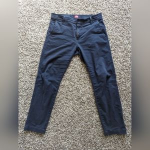 Levi's navy chinos, Size: 32x30, Fit: Standard Taper